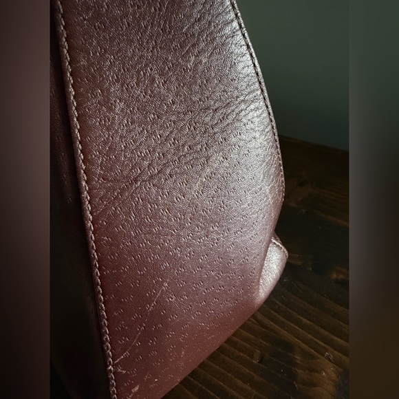 Rare Vintage Adrienne Vittadini Shoulder Bag in Dark Brown Textured Leather - Picture 9 of 16